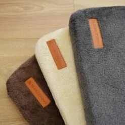 Schlitzohr Ersatzbezug Fensterbankliege -Haustier Lieferungen Verkauf ea9c652c2efe9860016040a908f2743ab23dca99 1484678 de DE 3062e44c535d2bee1f13f24a320605531685d210Voa2ON